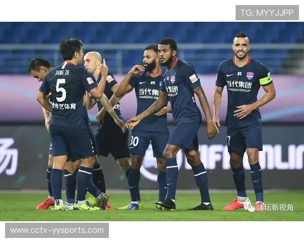 爵士主场气氛火爆，球迷热情助球队两连胜